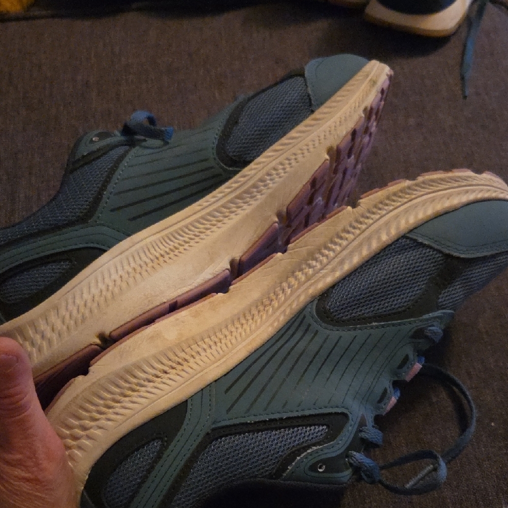 Skechers Blue and Pink Women's Sneakers - Picture 3 of 10
